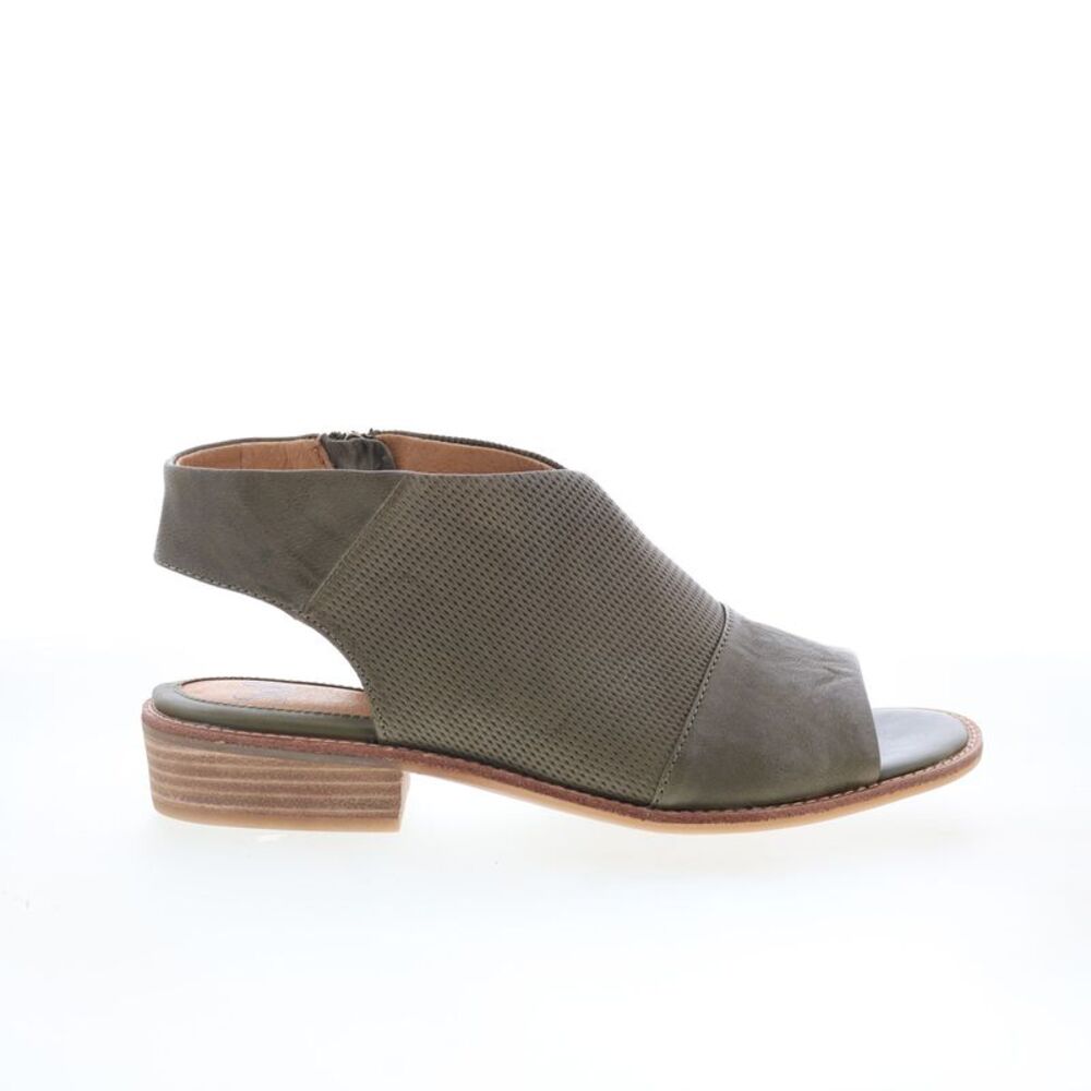 Comfortiva Womens Natalia Green Shoes (NWT)